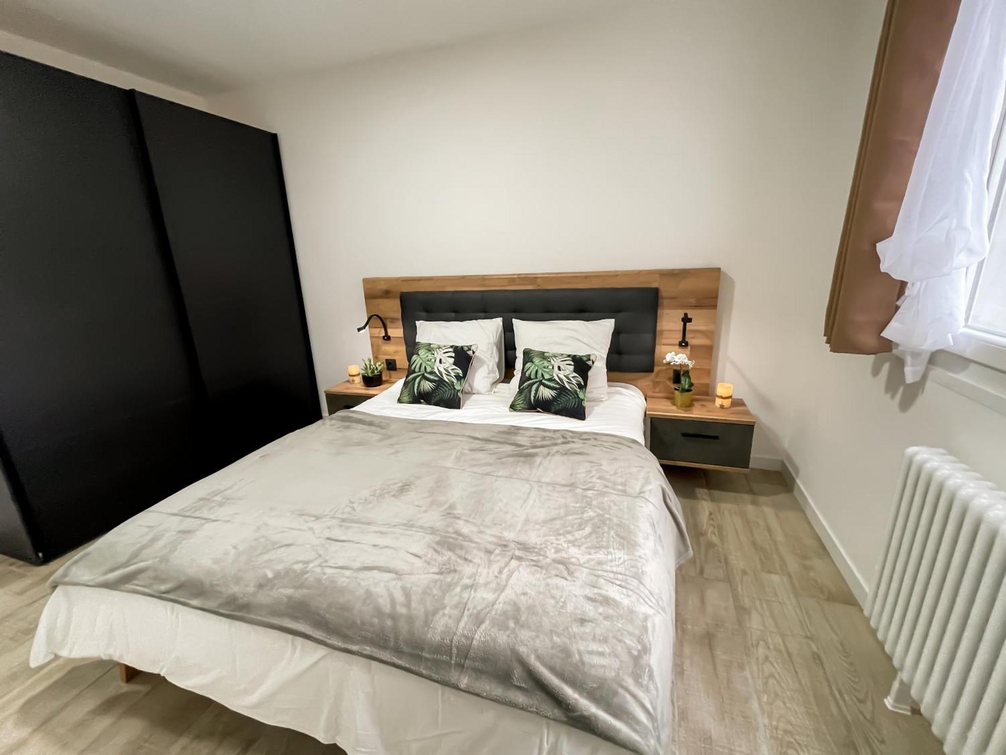 Ferienwohnung Au Coeur Des Arenes - Parking Prive Metz Exterior foto